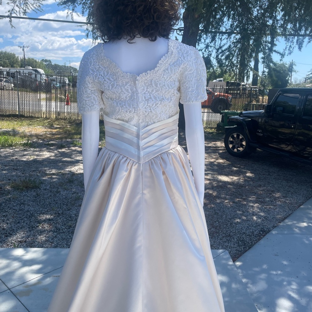 Monique wedding gown
